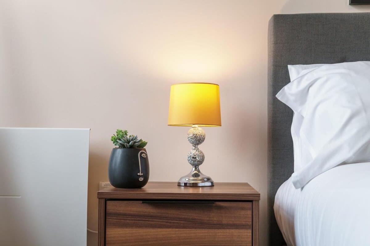 2 Bedroom Modern Apartment In Manchester Eksteriør billede